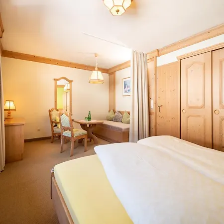 Hotel Lengauer Hof 4*